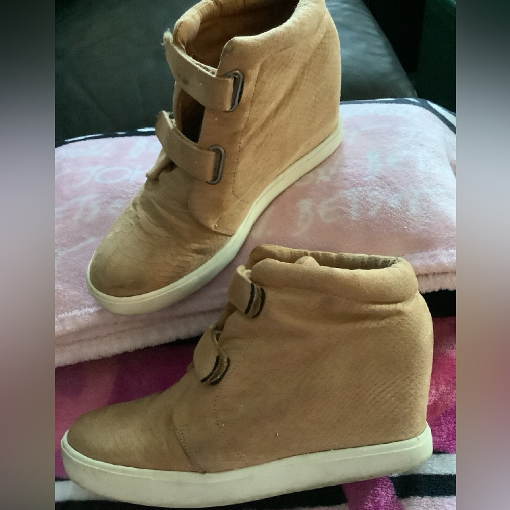 LOWEST🌺 Coconuts by Matisse Sz9.5 Camel GENUINE SUEDE UPPERS High Top Sneakers - Picture 10 of 14
